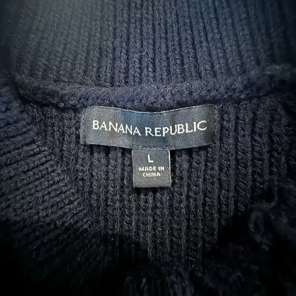 Banana Republic Large Black Ribbed Raglan Button Cardigan Sweater